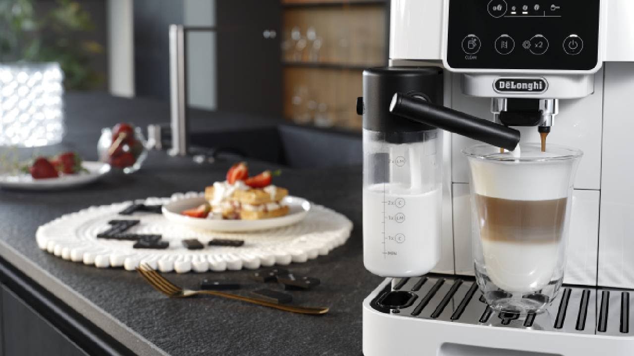 De’Longhi Magnifica Start ECAM223.61.GB - Lifestyle