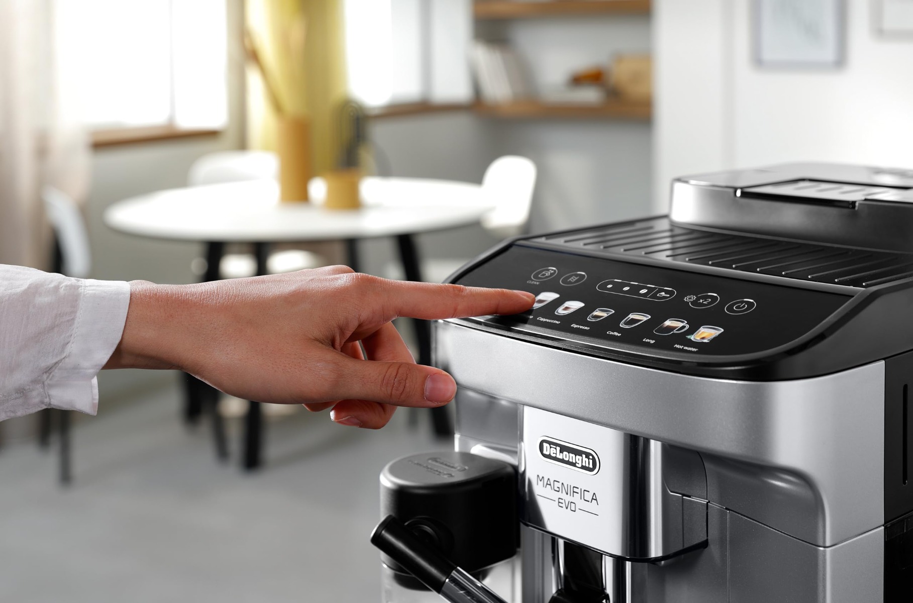 De’Longhi Magnifica Evo ECAM292.81.SB - Lifestyle